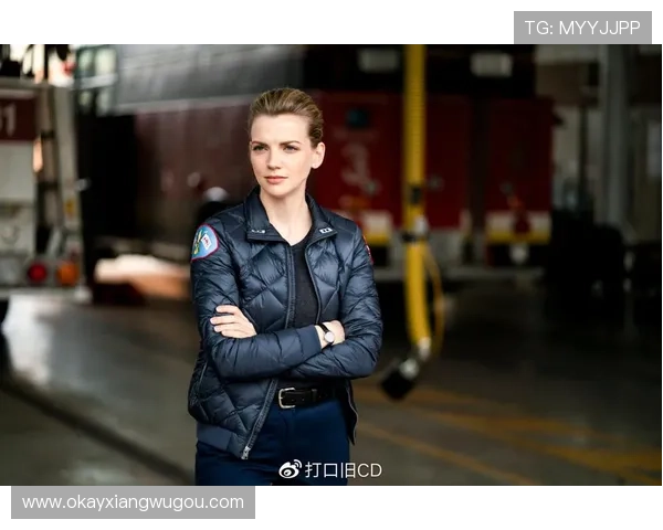 围绕芝加哥烈焰展开城市消防英雄情感与使命交织的热血剧篇